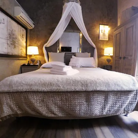 Les De Amelie Bed and breakfast