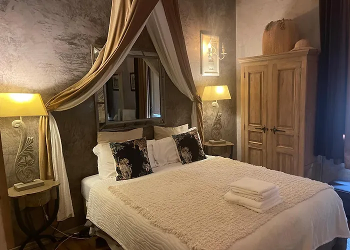 Frühstückspension Les De Amelie 4*