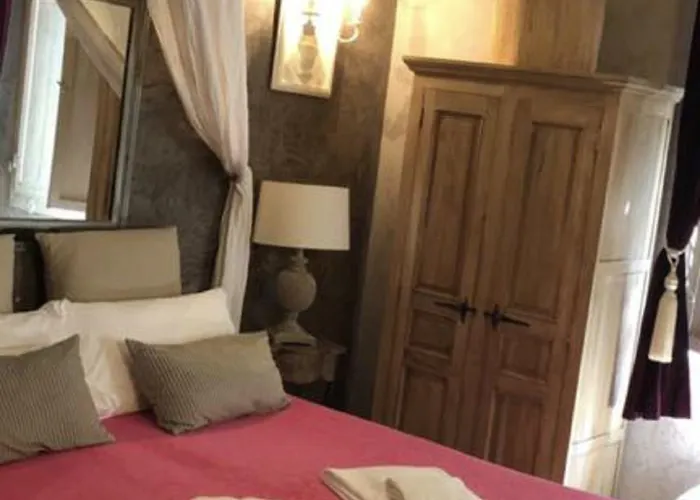 Les De Amelie B&B 볼로냐