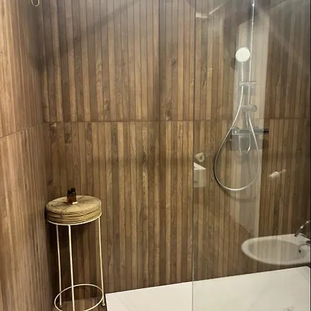 Bed & Breakfast Les De Amelie Bologna