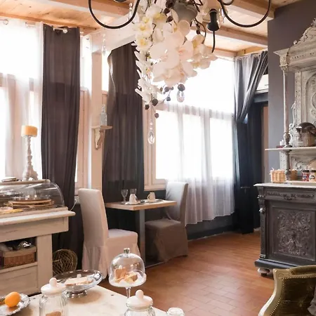 Les De Amelie بولونيا